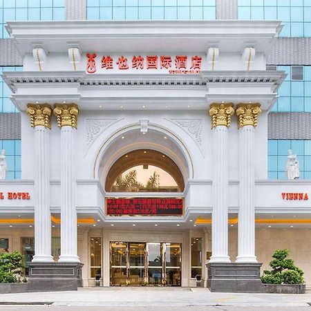 Vienna Hotel Dongguan Shi Eksteriør billede