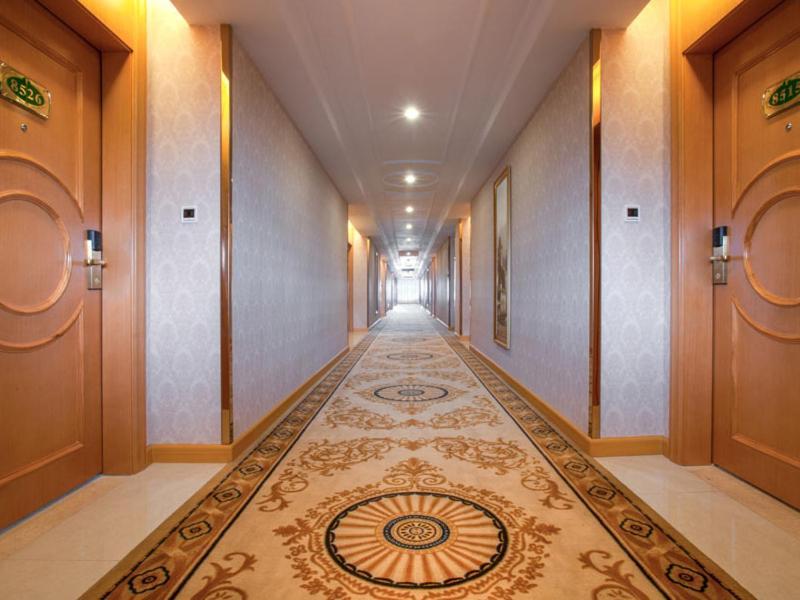 Vienna Hotel Dongguan Shi Eksteriør billede