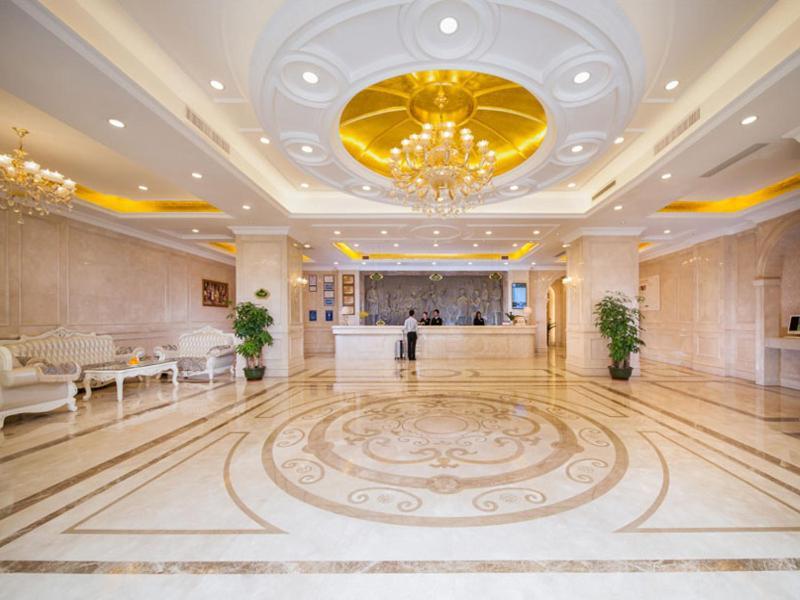 Vienna Hotel Dongguan Shi Eksteriør billede